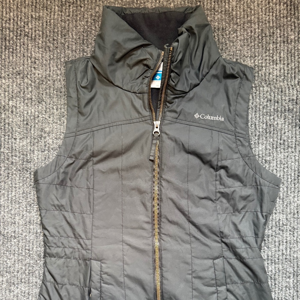 Columbia Lightweight sleeveless vest- XS